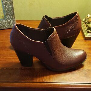 Born Concept Camile Brown Bootie Size 7